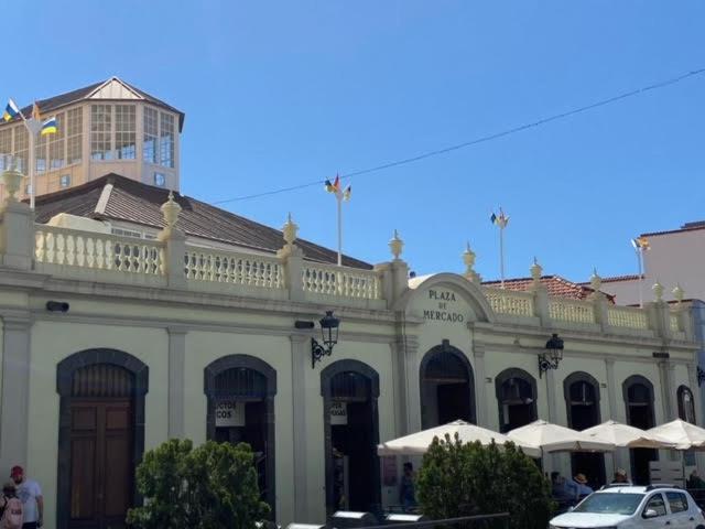 El Mercado *